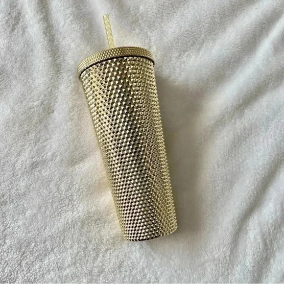 ✨Starbucks Holiday 2022 Pink & Gold Tumbler Bundle✨ - Picture 6 of 10